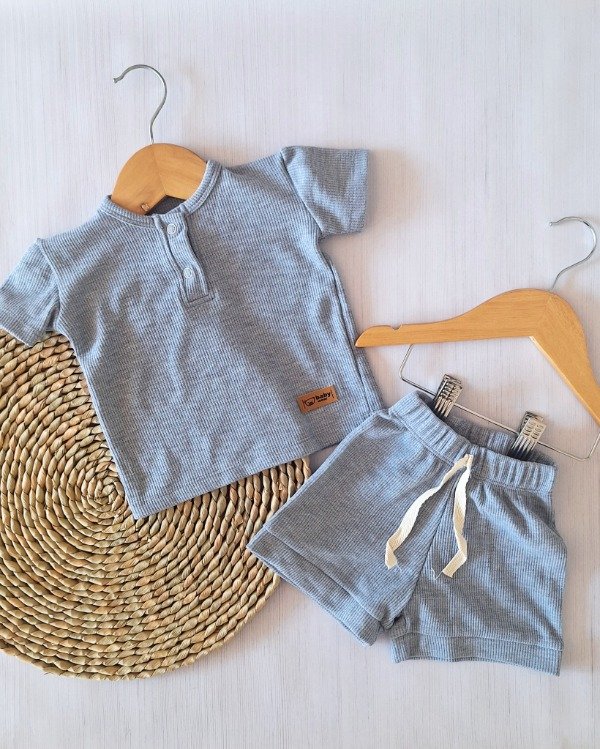 Producto - Conj. Wafle Premium Gris