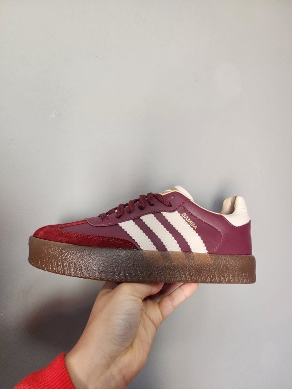Samba con bordo alta burdeos