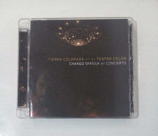 Producto - Tierra colorada en el Teatro Colón - Chango Spasiuk - Sony 2014 - CD DVD