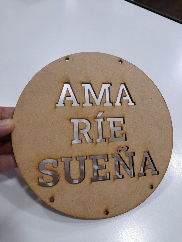 Producto - Ama Ríe Sueña