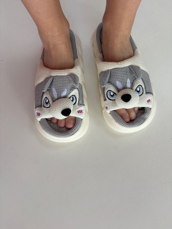 Producto - Pantufla zorrito gris