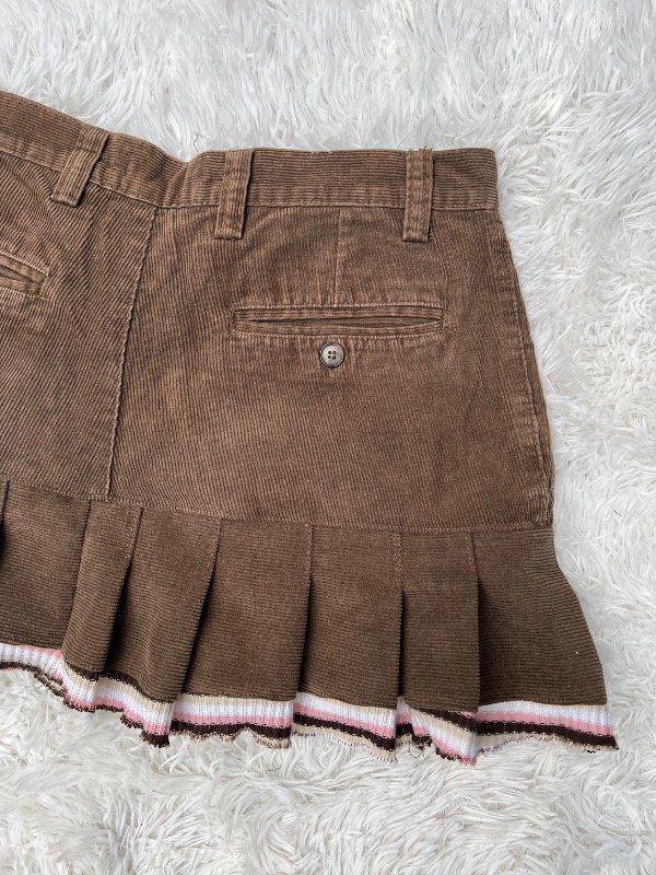 Mini falda custom de corderoy de talle 42 — imagen 4