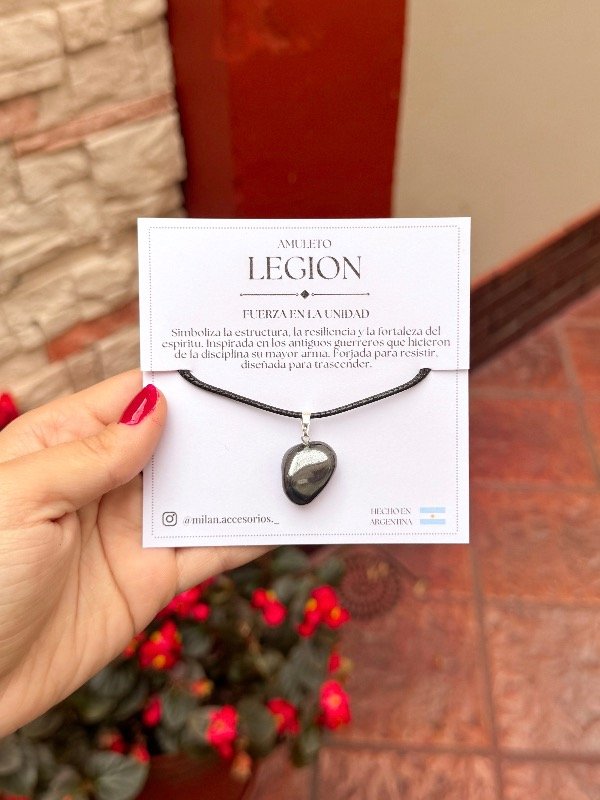 Producto - Collar LEGIÓN con piedra rolada