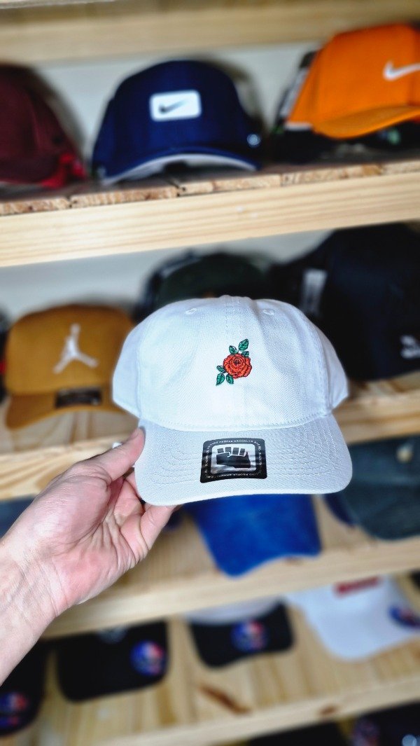 Producto - GORRA VINTAGE ROSA BLANCA