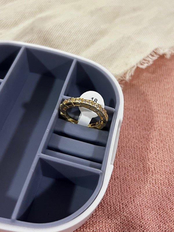 Producto - anillo grueso brillos