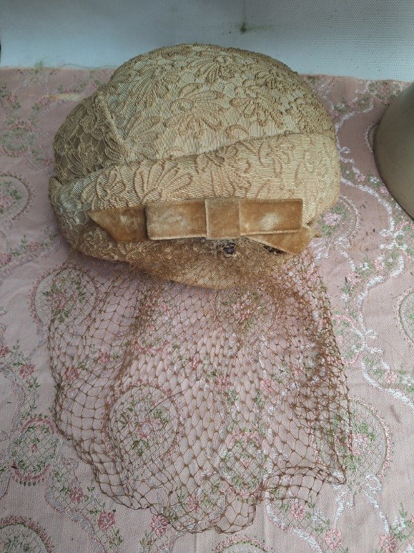 Producto - Casquete con redecilla y moño Terciopelo - 4