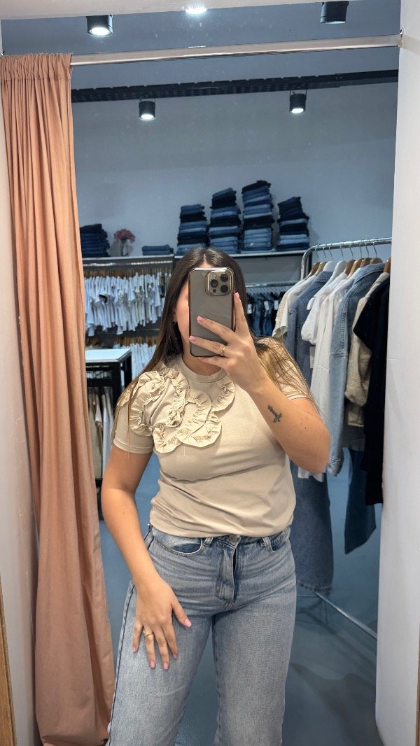 Producto - Remera Flor
