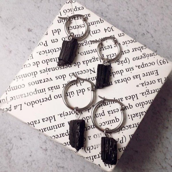 Producto - Aros Turmalina Negra