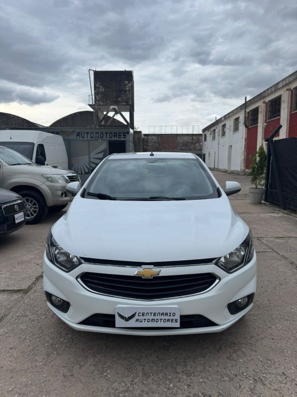 Producto - Chevrolet Onix 1.4 LTZ MT 2017 - 3