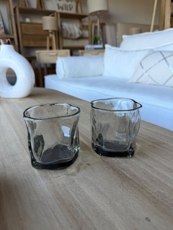 Producto - Vaso con formas negro