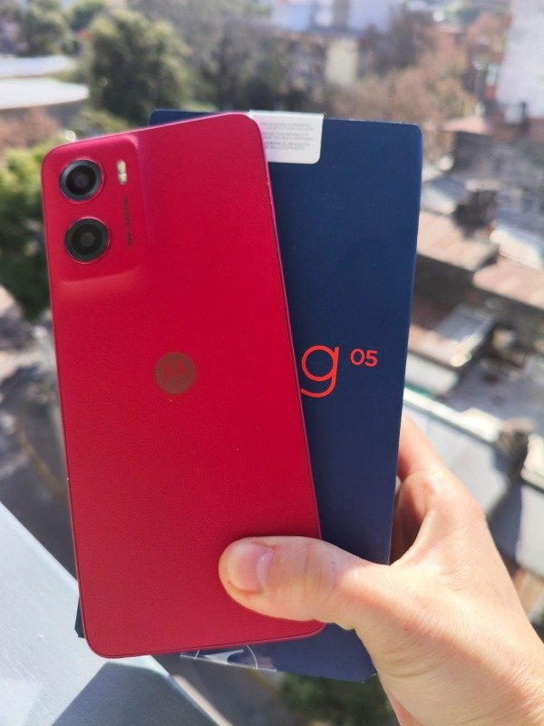 Producto - Motorola Moto G05