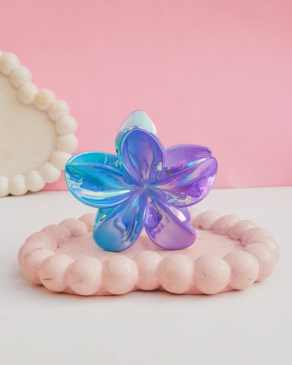 Producto - Broche flor degradé azul y violeta holográfica