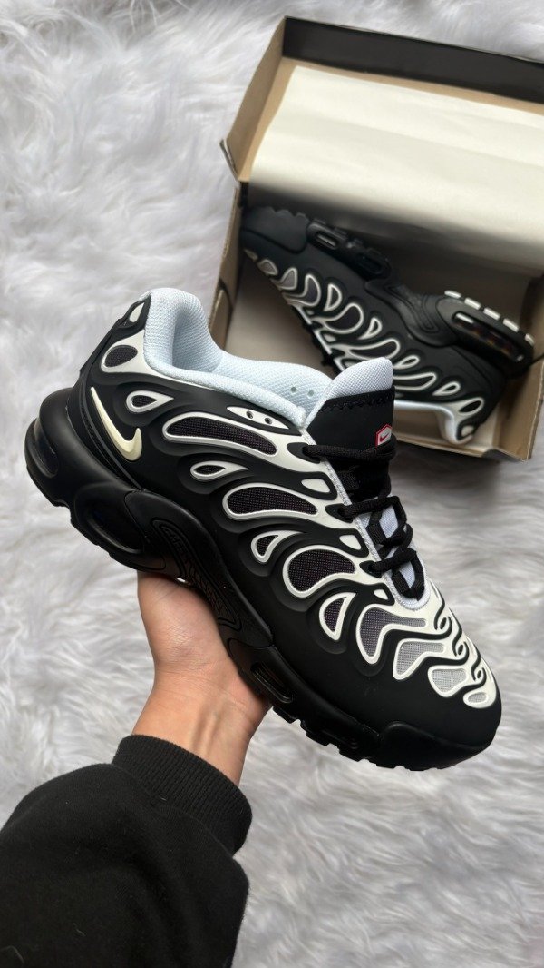 Producto - AIR MAX TN PLUS DRIFT PANDA - 0