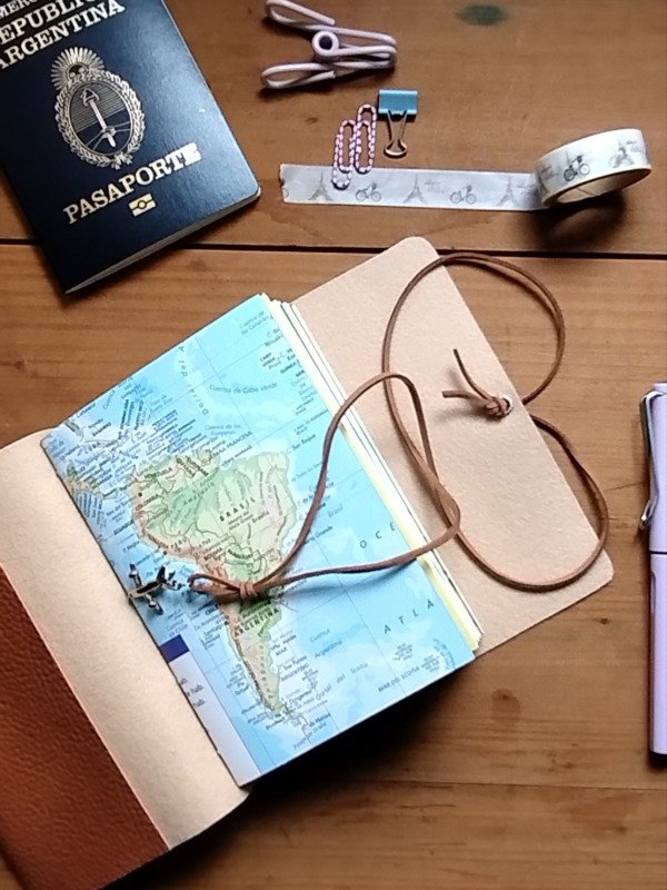 Producto - Travel Journal A6 Diario de viaje