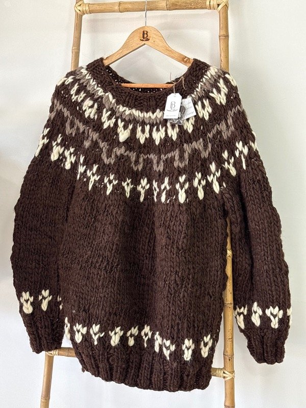 Producto - Sweater lana hilada chocolate - talle L
