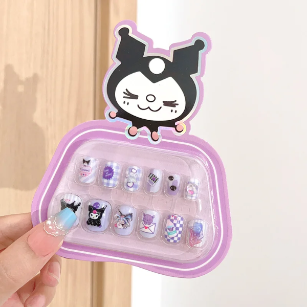 Producto - Uñas postizas nena Kuromi