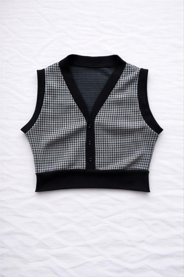 Producto - Chaleco negro cuadrille