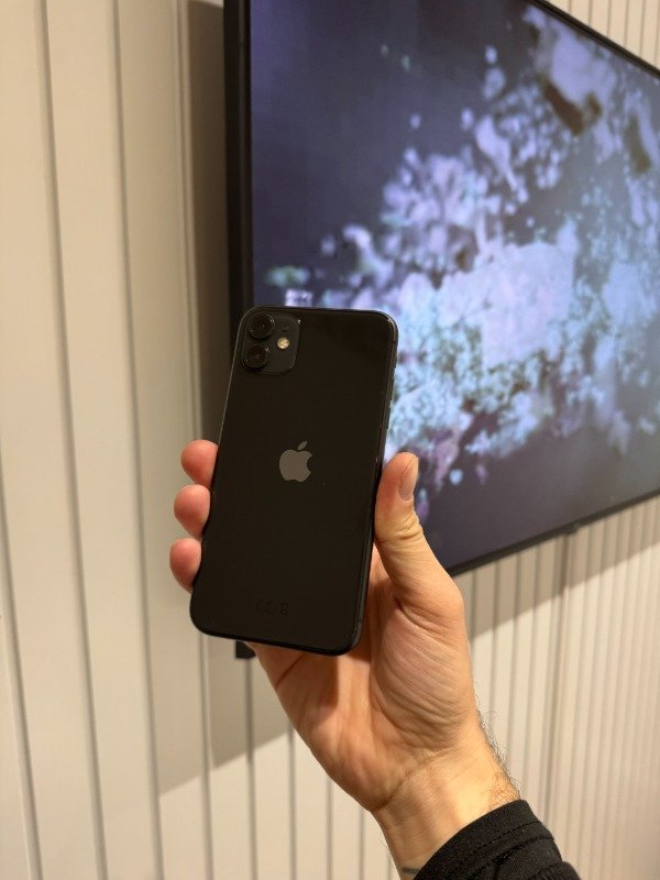 Producto - IPHONE 11 BLACK 128GB 80