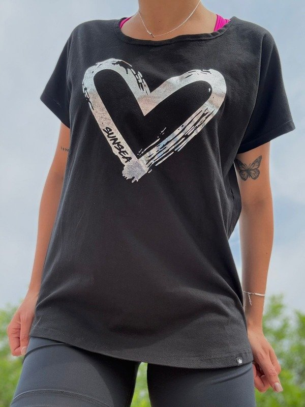 Producto - REMERA HEART SUNSEA - NEGRO Y PLATA