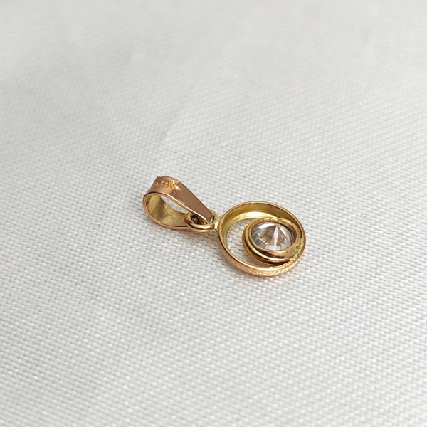 Producto - Cadena y dije Punto de luz Oro 18kt - 3