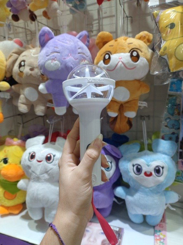Producto - Lightstick 3D KATSEYE