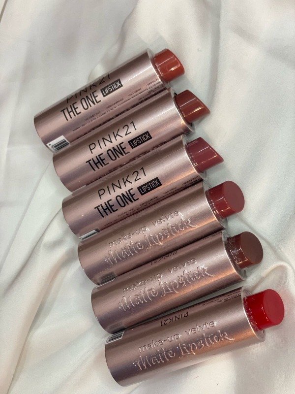 Producto - Labial barra THE ONE velvet