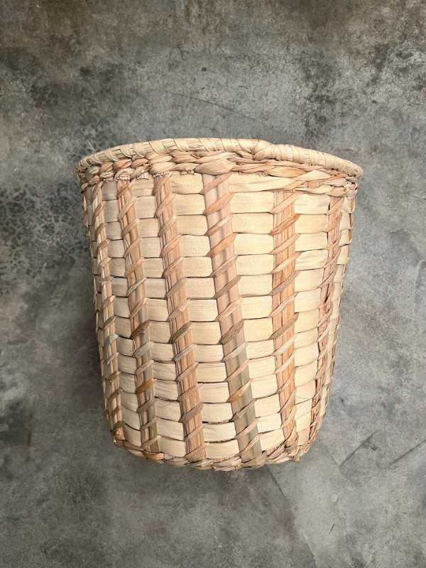 Producto - Macetero Ghosi