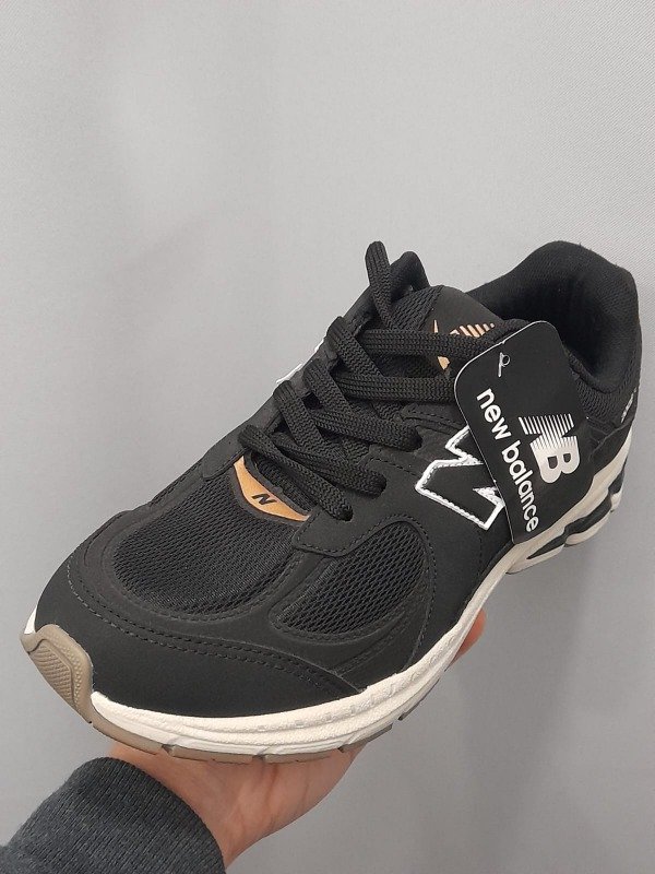 Producto - ZAPATILLAS NEW BALANCE 2002 RUNNING
