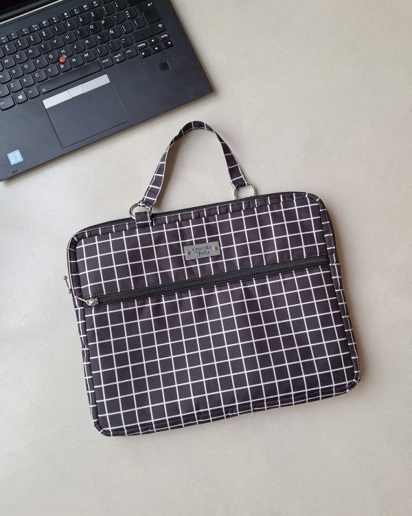 Producto - Porta notebook Aris (14") Negro