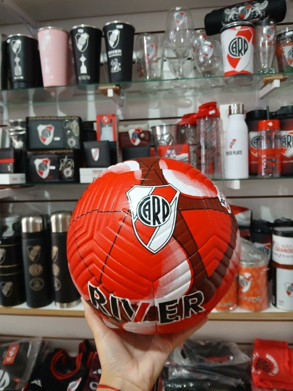 Producto - Pelota river