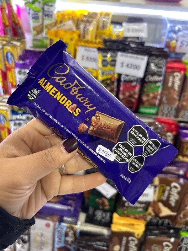 Producto - CADBURY ALMEDRAS 82gr