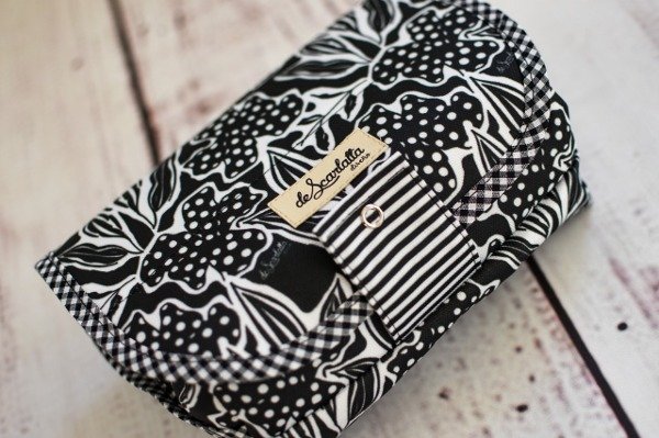 Producto - Cartuchera ByN (tamaño grande)