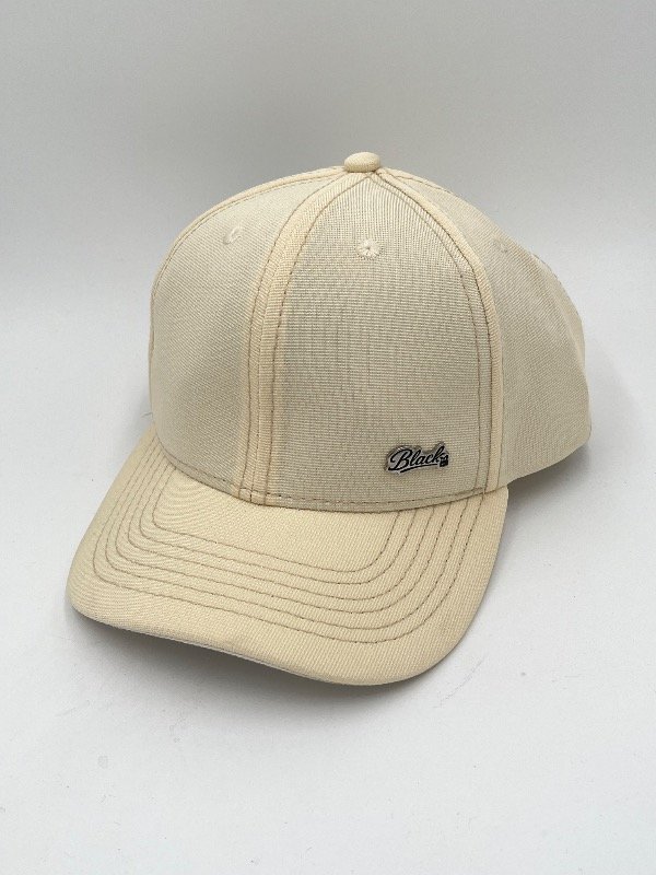 Producto - Black crema chapita letras