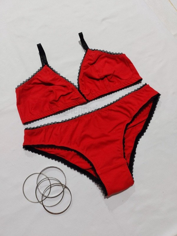 Producto - Conjunto Jade de algodón con less clásica o vedetina