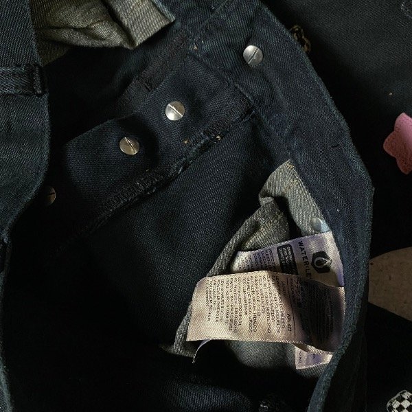 Producto - Levis Chrome Hearts Cross Patch Denim Bootcut - 17