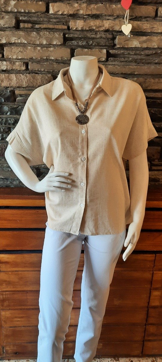 Producto - Camisa lino clásica