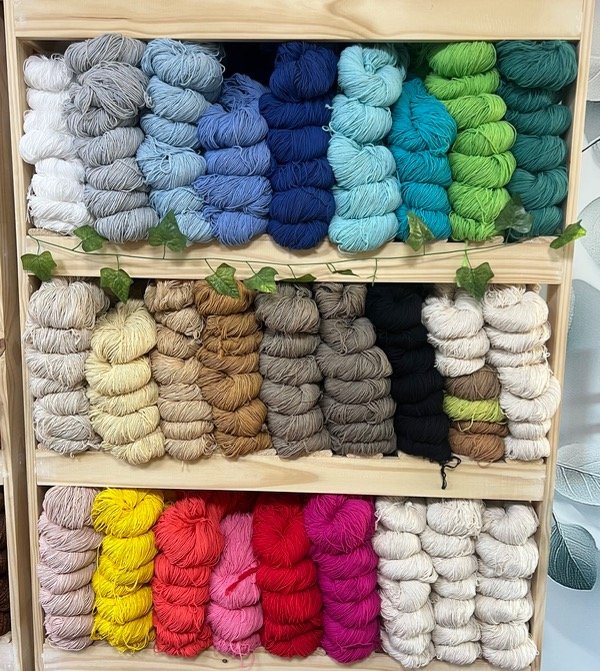 Producto - Hilo de algodón 8/6 madeja 150 grs