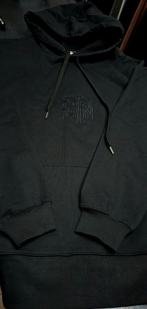Producto - Buzo canguro STN BLACK - 3