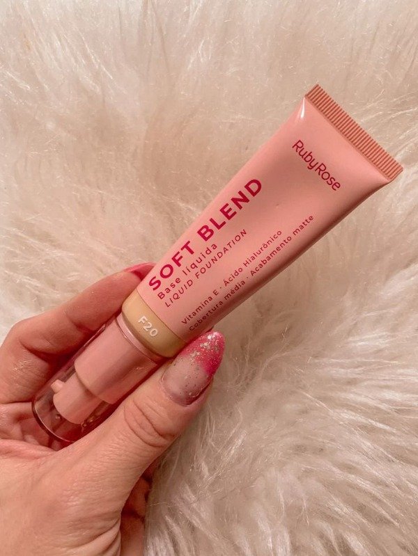 Producto - Base soft blend de Ruby Rose