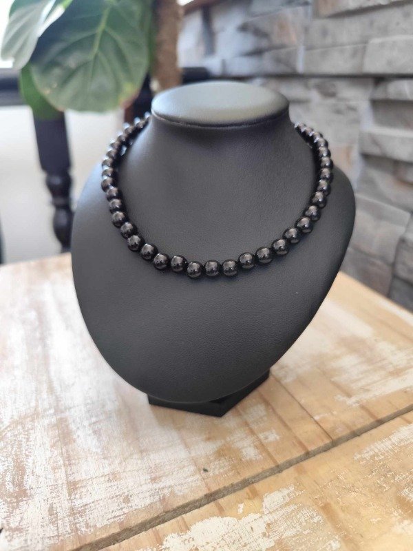 Producto - Collar perlas negras.