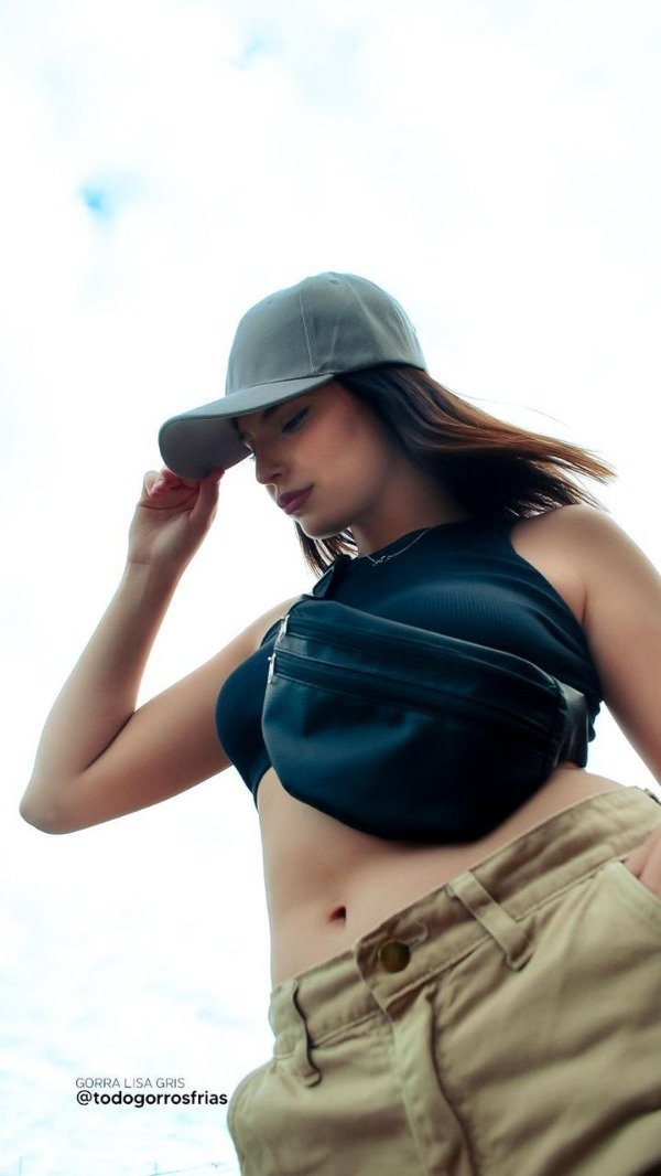 Producto - GORRA LISA GABARDINA GRIS OSCURO