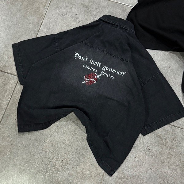 Producto - CAMISA LIMIT GREY