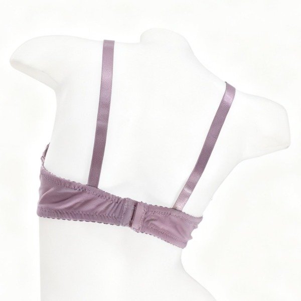 Producto - Corpiño Morado sin Aros con Encajes OULET NUEVO - 1