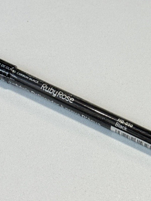 Producto - Delineador en lapiz para ojos