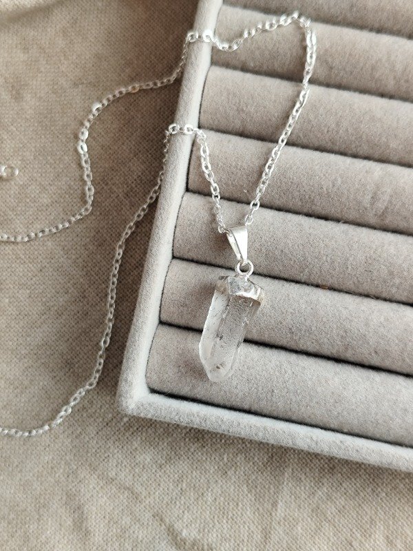 Producto - Collar Punta Cuarzo Cristal