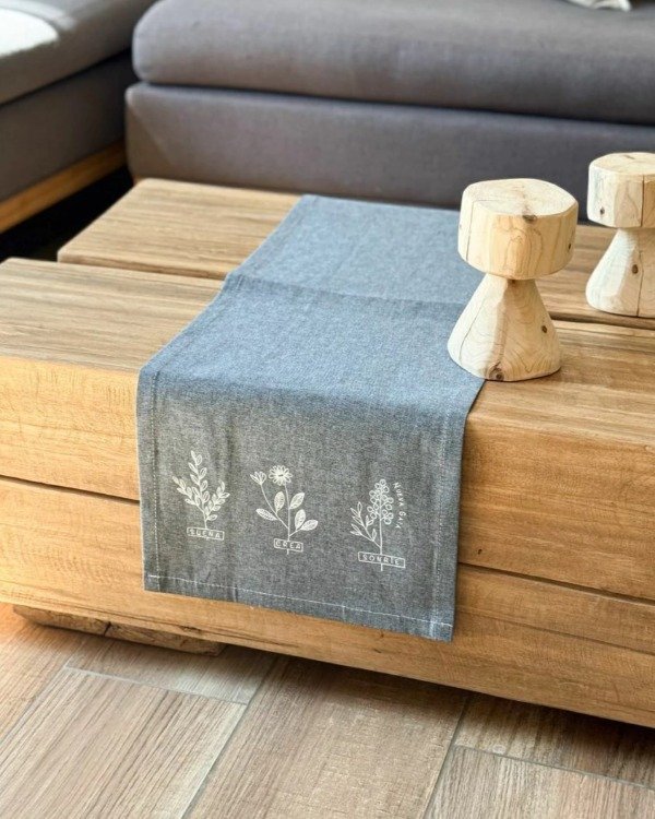 Producto - Camino de mesa (sueña crea sonrie - gris jean)