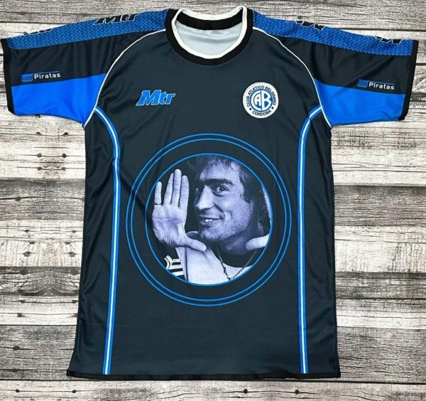 Producto - Camiseta Retro Belgrano Azul Homenaje