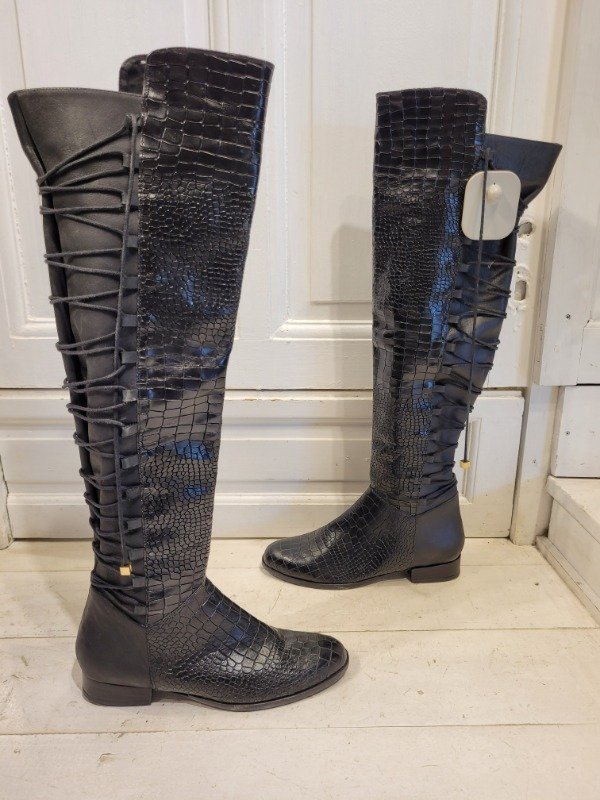 Producto - Botas VALDEZ bucarenas negras acordonadas Talle 39 - PRECIO: 140X - 3