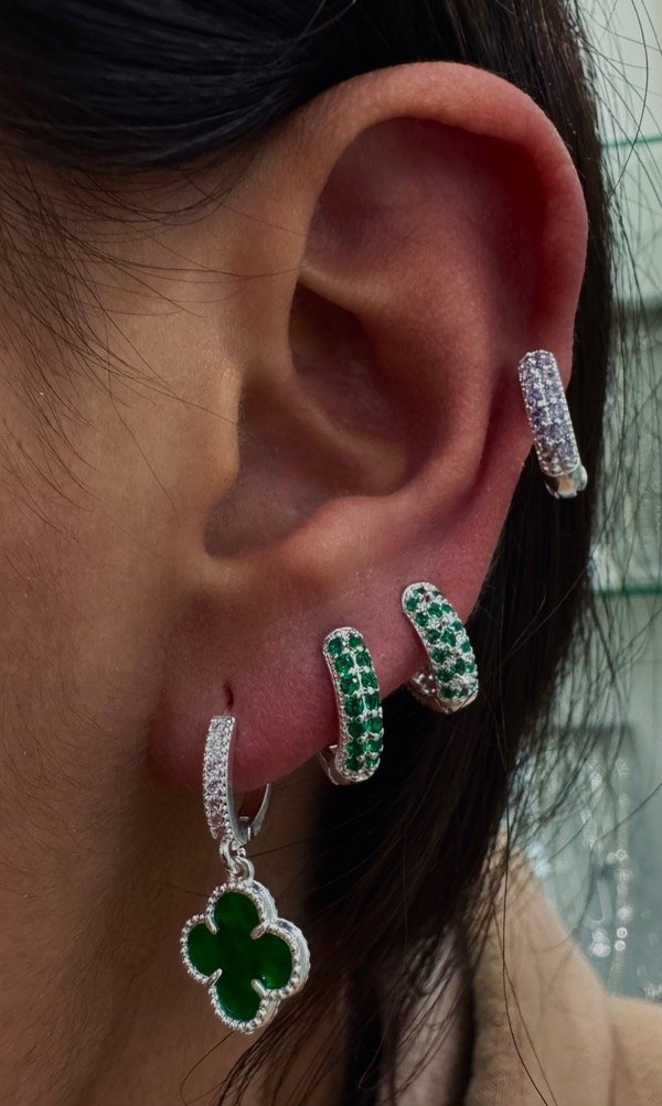 Producto - Argollitas mini bordaditas verde inglés Plata