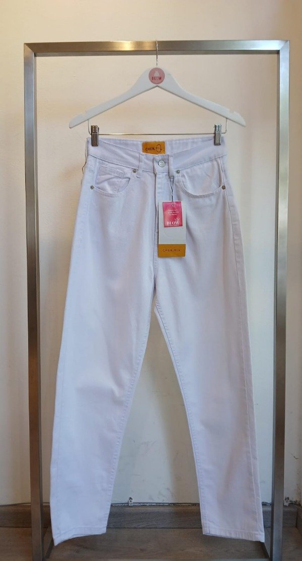Producto - Jean CHER Mom Fit (28)